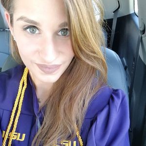 Meet your Posher, Jena